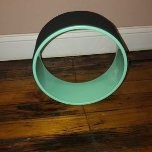 Yoga wheel